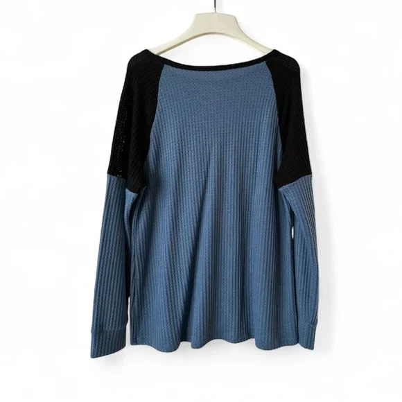 Women's Blue and Black Long Sleeve Top - Large - Picture 3 of 5
